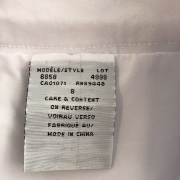 White Skort Size 8 EC from a SFPF home. - Picture 7 of 8